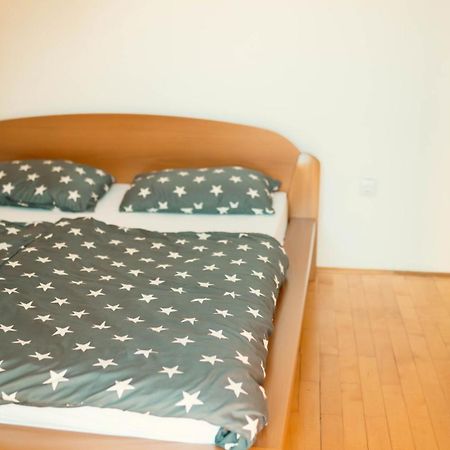 Hostel Тузла Екстериор снимка