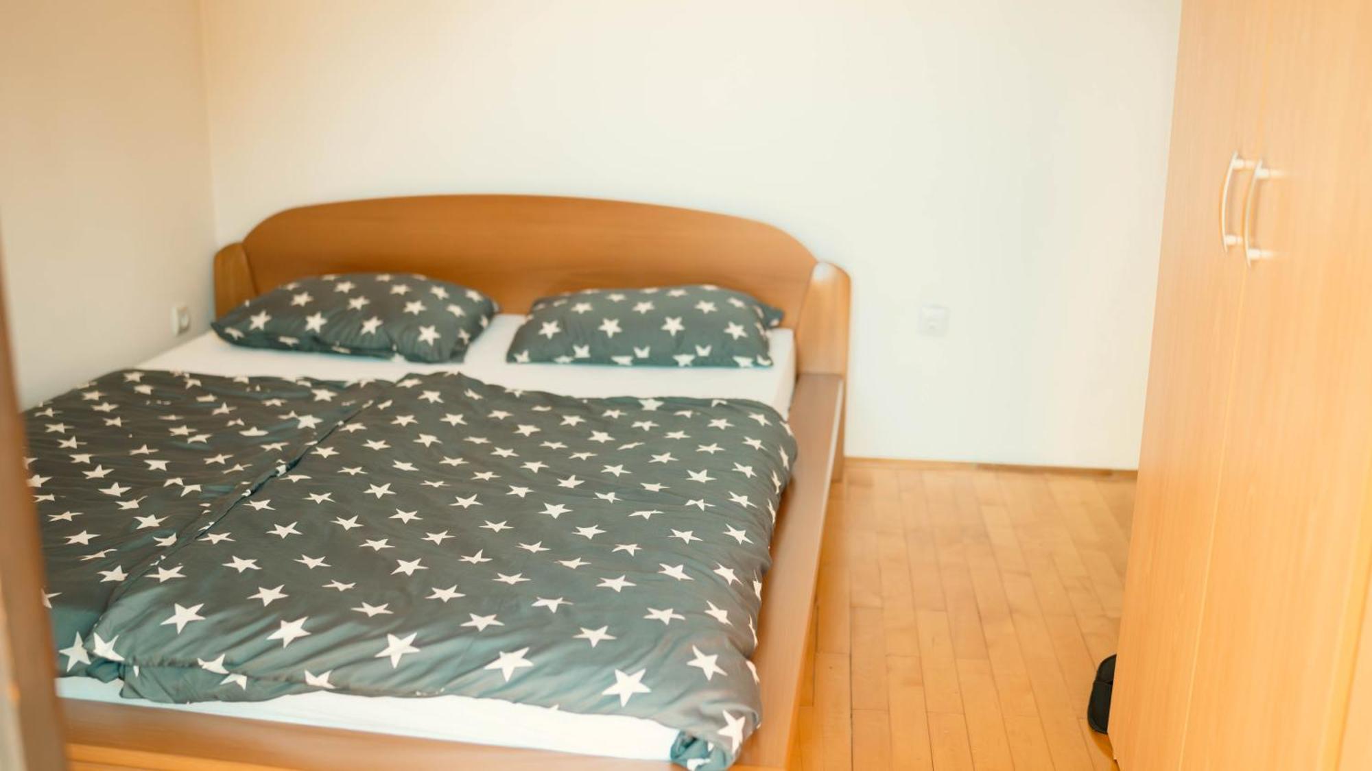 Hostel Тузла Екстериор снимка