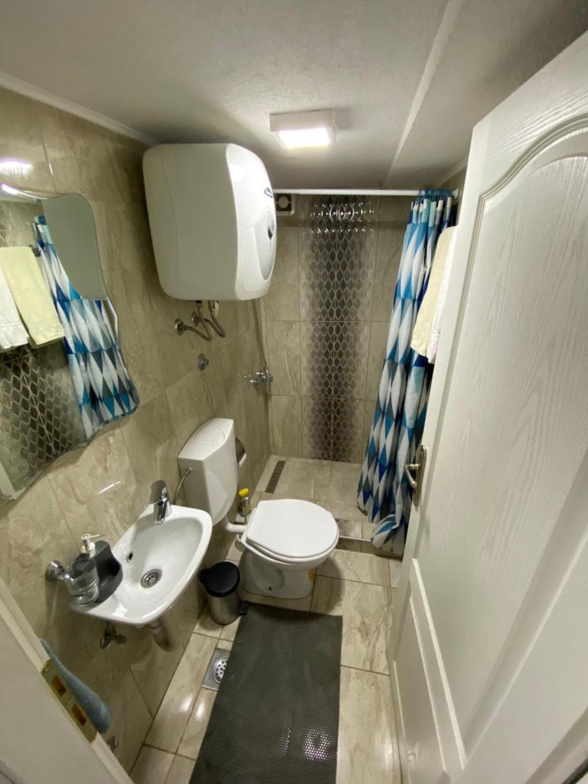 Hostel Тузла Екстериор снимка